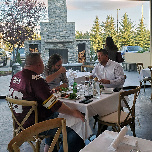Calgary Bearspaw, Restaurant Flores and Pine covered patio