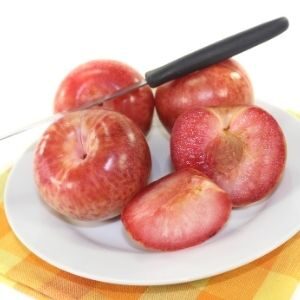 pluots pluots