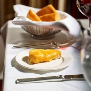 Hy's cheese toast