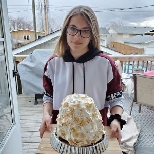 Baking cakes