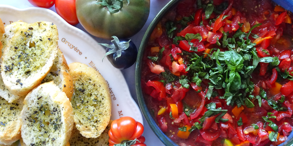 bruschetta, baguette, basil, Italian, appetizer
