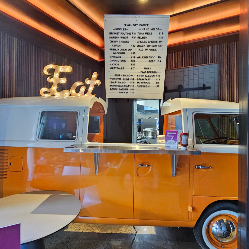 MOXY BANFF MOXY BANFF